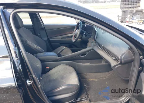 2023 Hyundai Elantra N Line z USA, uszkodzony, nr VIN KMHLR4AF3PU516106